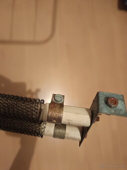 Topná tělesa 800 W, 220 V - 2
