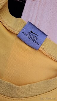 Žluté sportovní tričko Nike,vel.158/164 - 2