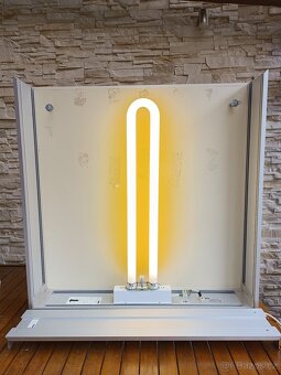 Světelný reklamní panel BOX jednostranný 90×90cm se zářivkou - 2