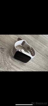 apple watch se 2022 II generace - 2