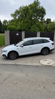 Škoda Octavia Scout 2.0 TDI 147Kw 4x4 DSG - 2