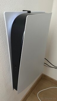 Playstation PS5 Digital + držák na zeď - 2