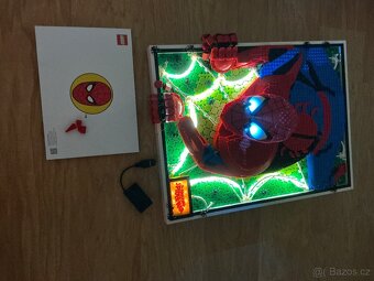 Lego art spiderman s osvětlením - 2