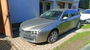 Náhradní díly Alfa Romeo 159 1.9jtdm 110kw - 2