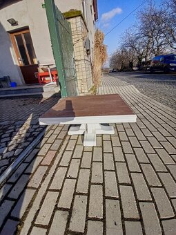 Konferenční stolek - 2