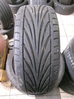 195/45 R15 TOYO (2x7 a 2x6mm) č.15687/b4 - 2