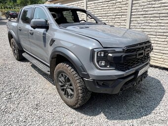 Ford Raptor 2023/7 3.0 benzín - 2