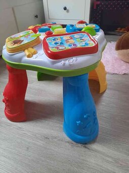 Prodám interaktivní hrací stolek pro děti - 2