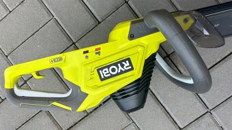 Ryobi OHT1850H 18V hybridní plotostřih nůžky na živý plot - 2