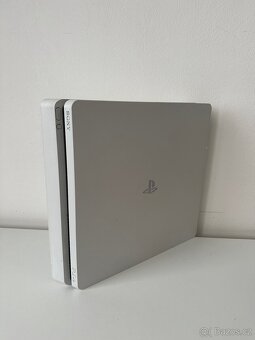 PlayStation 4 Slim 500Gb Bílá (omezení) - 2