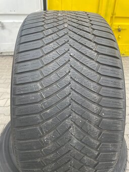Prodávám pneumatiky Yokohama 295 40 r21 2ks - 2