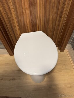 WC mísa se sedátkem a poklopem - 2