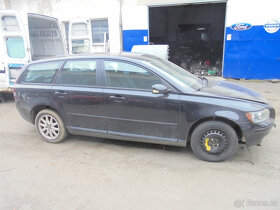 Volvo V-50 - 2