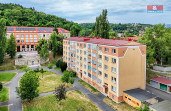 Prodej bytu 3+1, 69 m², OV, Kadaň, ul. Budovatelů - 2