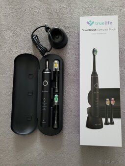 Elektrický zubní kartáček TrueLife SonicBrush Compack - 2