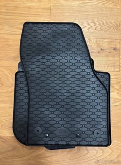 Gumové koberce pro Škoda Kodiaq (VW Tayron) - 2