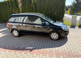 Opel Zafira 1,7 CDTi ,7 Míst nové rozvody nafta - 2