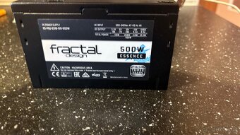 Zdroj Fractal Design Essence 500W – plně funkční - 2