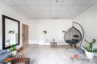 Prodej, byty/4+1, 209.8 m2, nám. Svobody 11/11, 67801 Blansk - 2