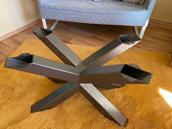 Konferenční stolek - 2