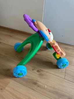 Chodítko Fisher Price - 2
