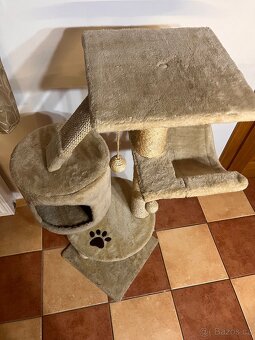 Škrabadlo pro kočku - 2