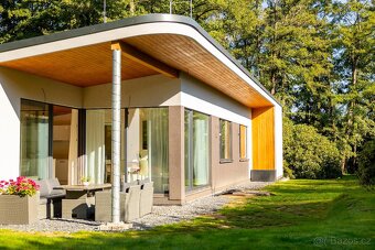 PRODEJ MODERNÍHO RODINNÉHO DOMU V LOUŇOVICÍCH, NEDALEKO PRAH - 2