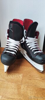 Chlapecké brusle Bauer SCORE JR - 2