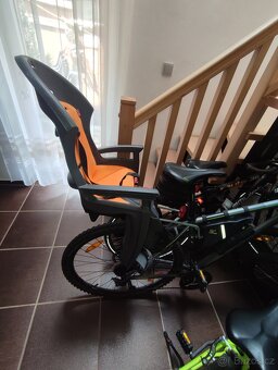 Sedačka za kolo Zn. Hamax - 2