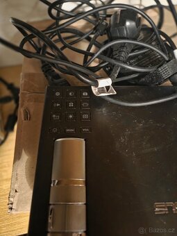 Projektor Asus P2E - 2