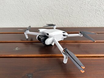 DJI Mini 3 Fly more combo - 2