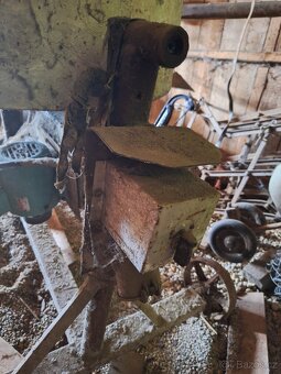 Stavební míchačka - 2