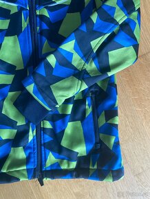 Teply softshall - bunda s reflexnimi prvky, vel. 122-128 - 2