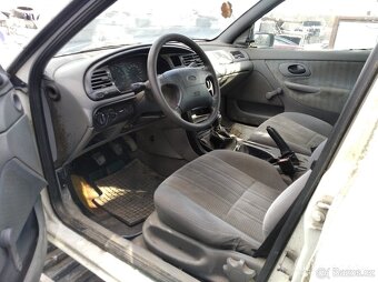 Ford Mondeo Mk1 - 2