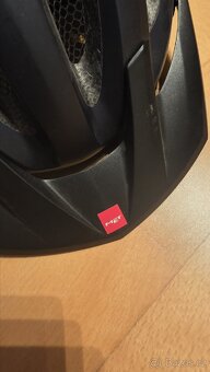 Cyklistická helma MET - 2