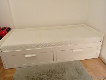 Souprava postel, stůl, knihovna - 2