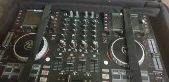 Numark NV II DJ controllers - 2