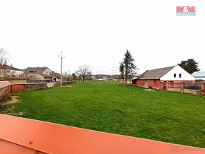 Prodej pozemku k bydlení, 1300 m², Cholina - 2