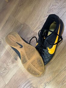 Sálové kopačky Nike - 2