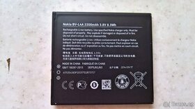 Originální baterie LUMIA 830 + folie na sklo - NOVÉ - 2