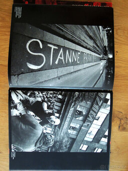 1968 Magnum ve světě Prague Tribune foto kniha - 2
