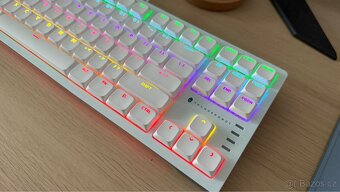 ThundeRobot Wired Mechanical Keyboard Red switch K87R-GL - U - 2