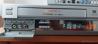 COMBO PANASONIC DVD/VHS/ NV-VP31 - 2