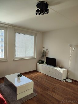 Pronájem bytu 2+kk 45 m² Buková, Praha - Žižkov - 2