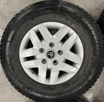 Alu 6x16 5x130 ET68 pneu 215/75/16C - 2