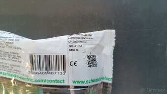 Schneider nová Unica datová zásuvka RJ45 NU341054 - 2
