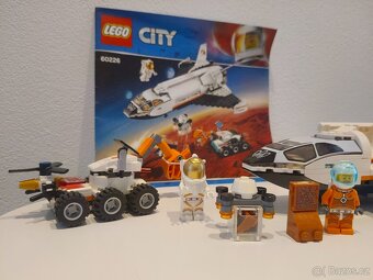 LEGO City 60226 - 2