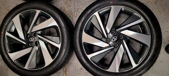 TOYOTA Aygo X, 18' alu disky, letní set, nové - 2