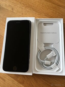 iPhone SE 2020 - 2