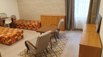 1 osoba na 2.lůž. pok., stud./ml. prac., pračka, centrum - 2